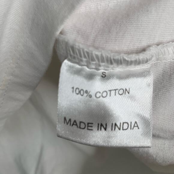 Chicago Pizza Embroidered Crop Top White Red Sz Small 100% cotton - Picture 3 of 5